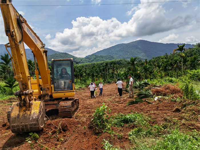 2022年6月14日九香溪旅游度假区项目道路建设工程开工建设